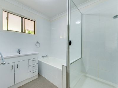 4 Sherwood Crs, Bellbird Park