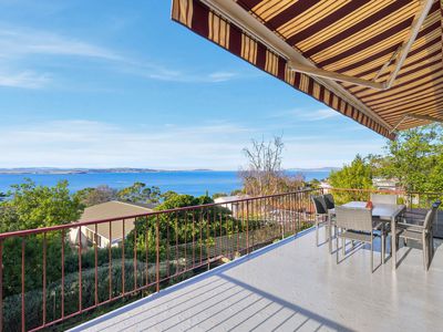 6 Baringa Road, Taroona