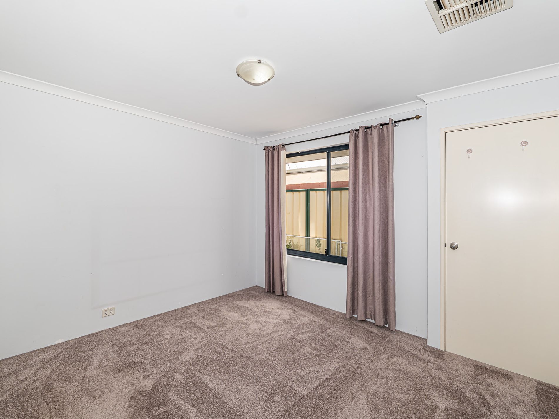 4 CHELSEA CIRCUIT, Success