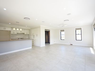 3A Terrazzo Court, Dubbo