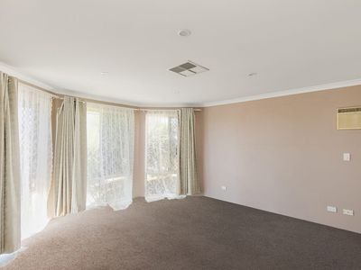 15 Yelka Way, Bertram