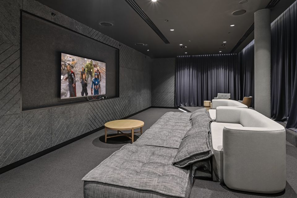 7202 / 462 Elizabeth Street, Melbourne