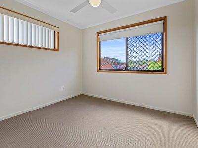 70 / 3 Amie Court, Springwood