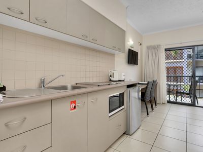 13 / 5-7 Water Street, Cairns City