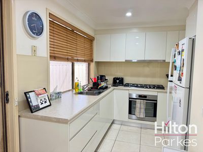 36 Woodley Crescent, Glendenning