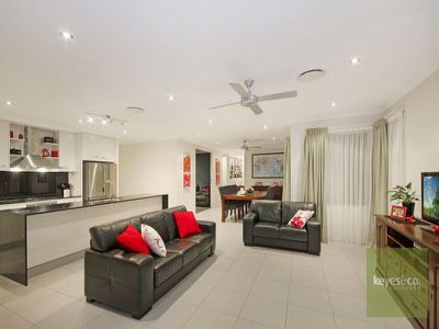 13 Gundabluey Crescent, Mount Low