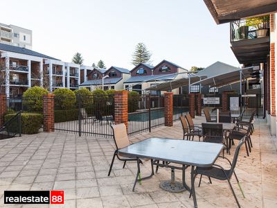 1 / 20 Pendal Lane, Perth