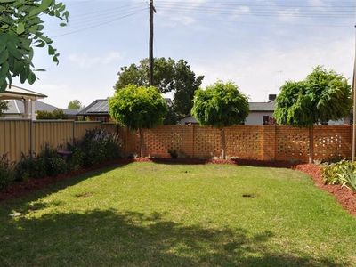 7 Queen Street, Forbes