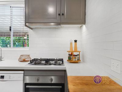 4 Angela Way, Maddington