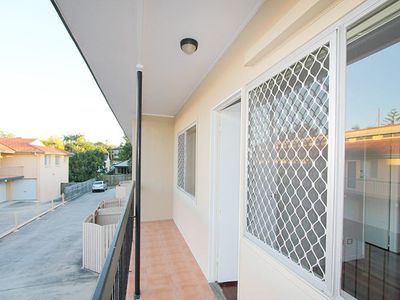 2 / 94 Eton Street, Nundah