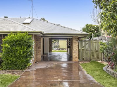 22 Nellie Street, Centenary Heights