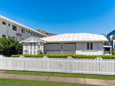 86 Eyre Street, North Ward
