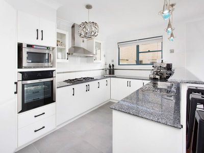 34 Lord Howe Avenue, Shell Cove