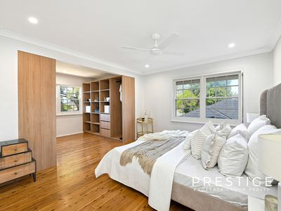 13 Gnarbo Avenue, Carss Park