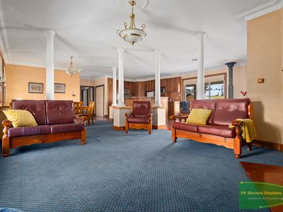 1249 Ganbenang Road, Lowther