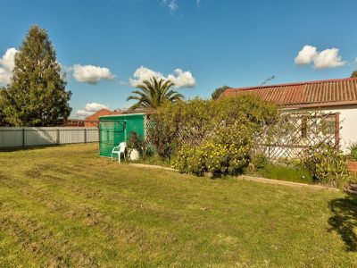 142 Federation Avenue, Corowa