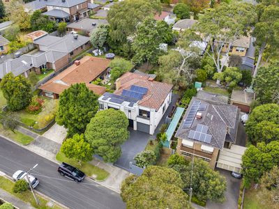 52 Headingley Road, Mount Waverley