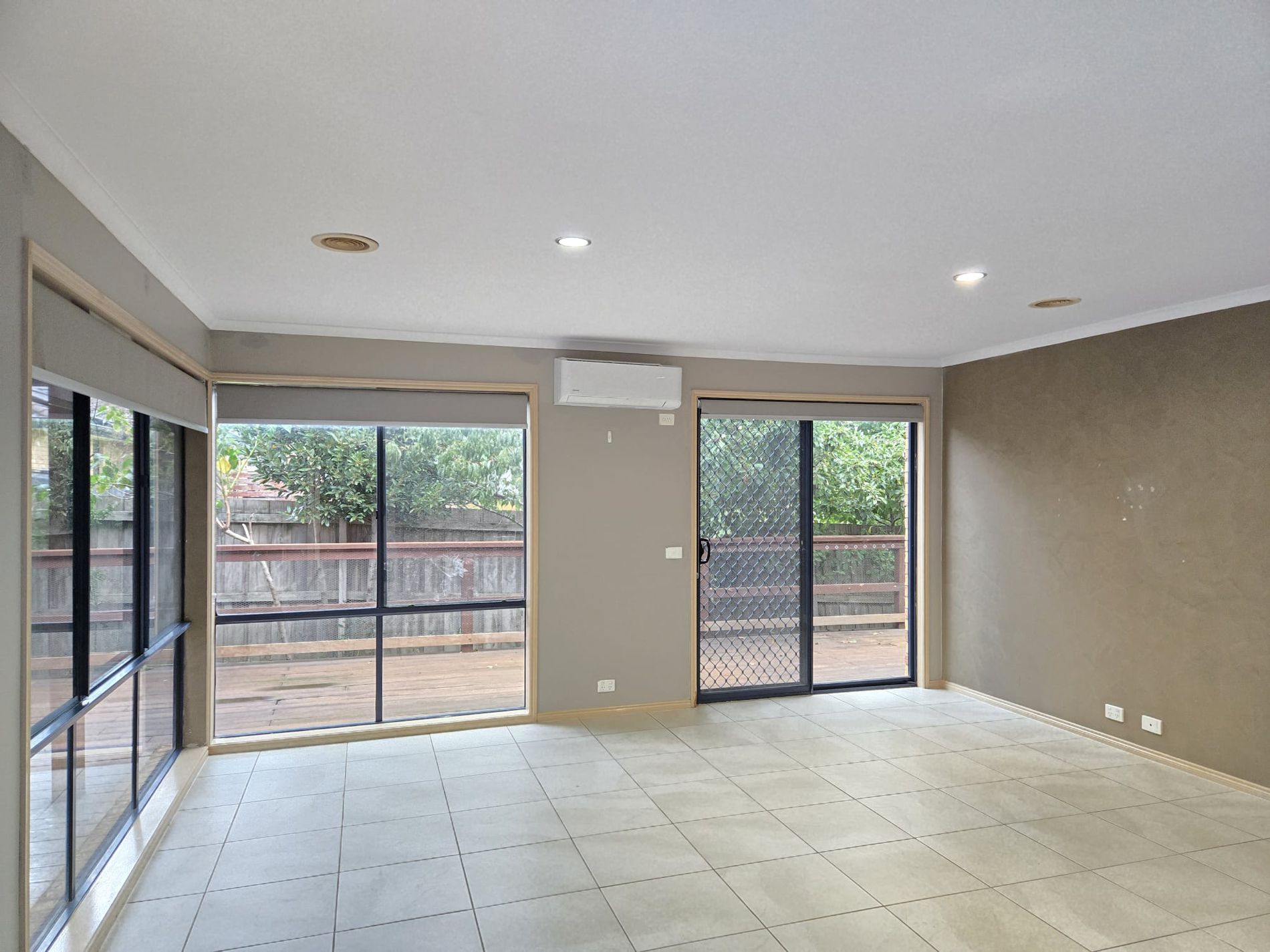 18 Sandalwood Grove, Carrum Downs