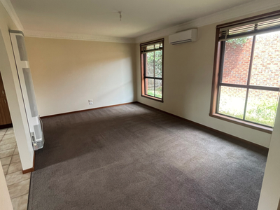 2 / 59 Duncans Road, Werribee
