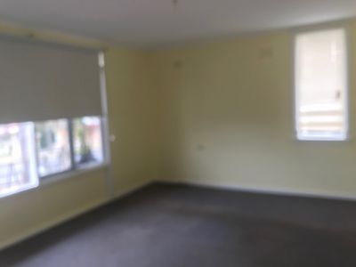37 Aberdeen Road, Busby