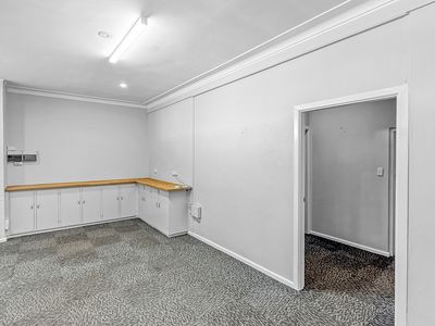 2 / 153 Brisbane, Dubbo