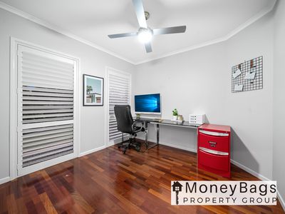 42-46 MacKenzie Avenue, Riverbend