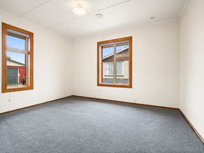 24 Roseness Street, Palmerston