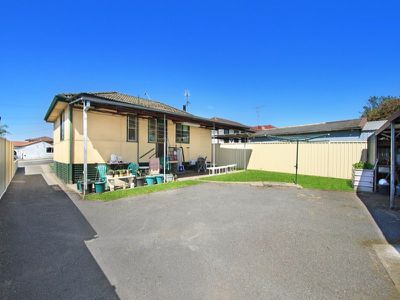 78 Lake Entrance Road, Mount Warrigal
