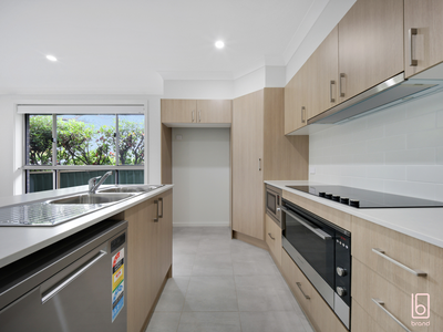 29 Lake Street, Wyee Point