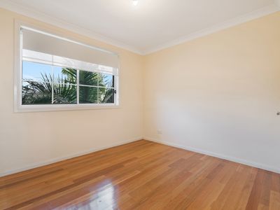 64 Greenway Drive, West Hoxton