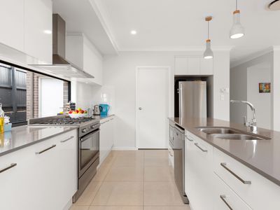 73 Canopus Street, Bridgeman Downs