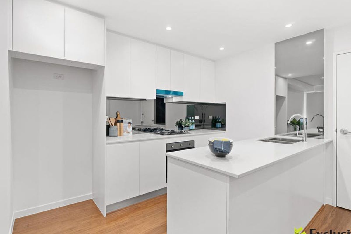 504 / 19-23 Short Street, Homebush