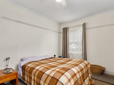 42 Anzac Ave, Seymour