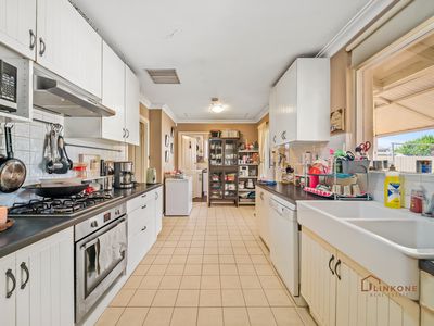 97 Acanthus Road, Willetton