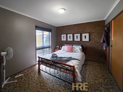 2 / 31 George Street, Horsham