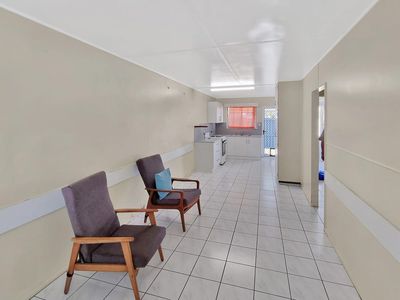 1 / 10 Don Street, Bowen