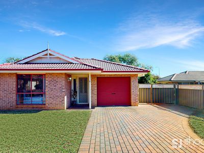 5 Carling Court, Dubbo