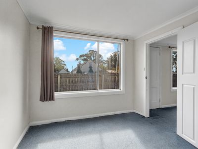 15 Meander Valley Rd, Carrick