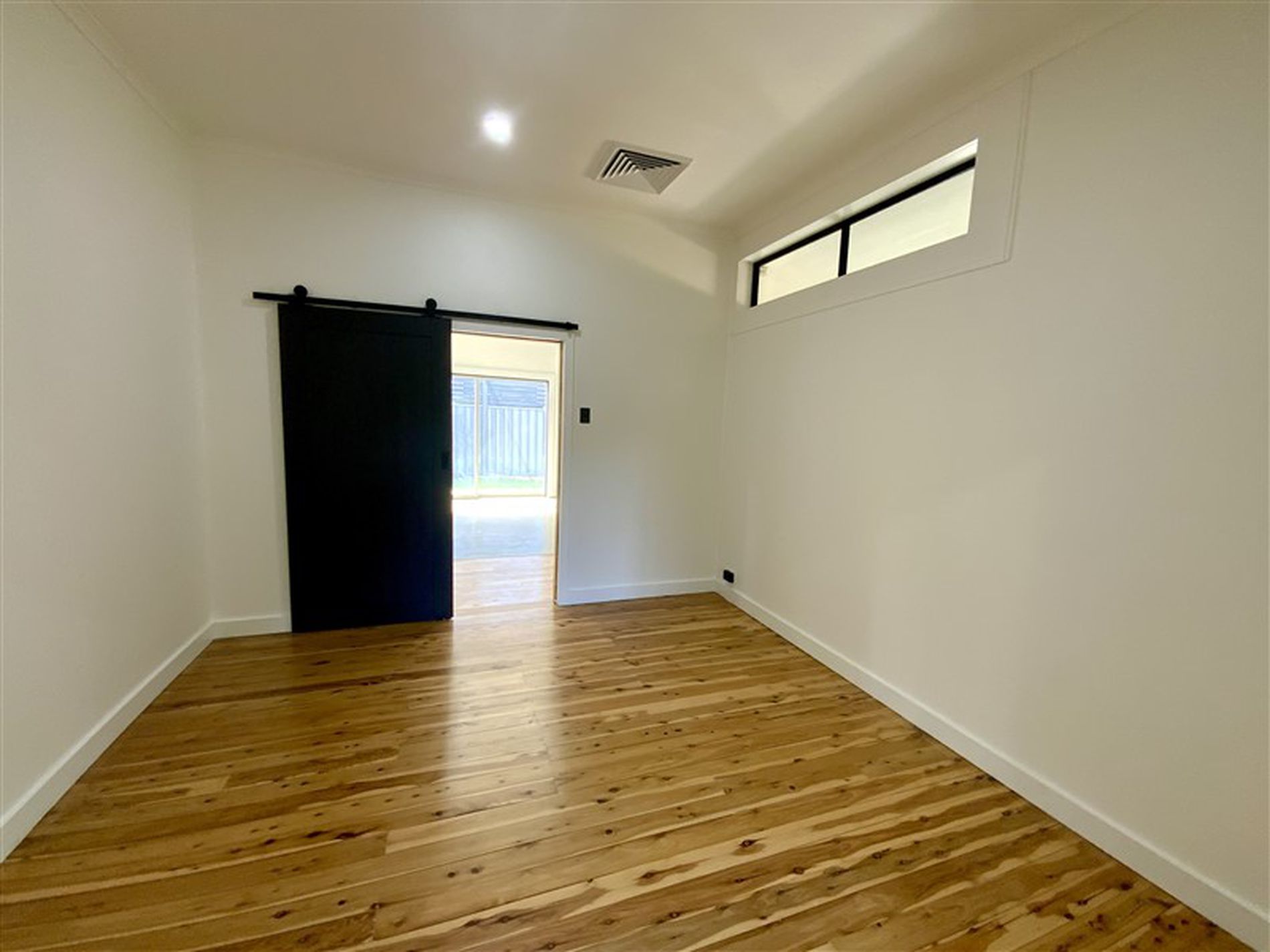 57 Reymond Street, Forbes