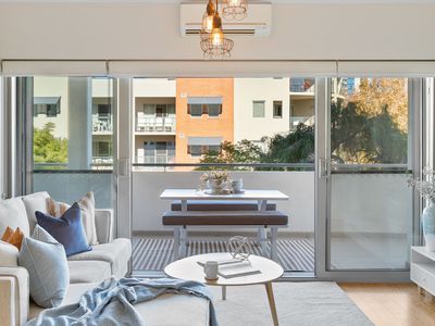6 / 180 Stirling Street, Perth