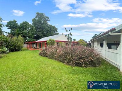 4 Bounty Close, Bentley Park