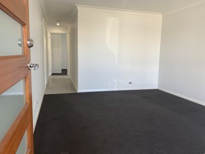7A Apsley Cr, Dubbo