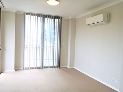 12 / 17 Kitchener Parade, Bankstown