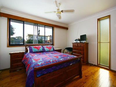 53 Power Dr, Mount Warrigal