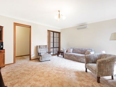 19 Myuna Street, Dalmeny