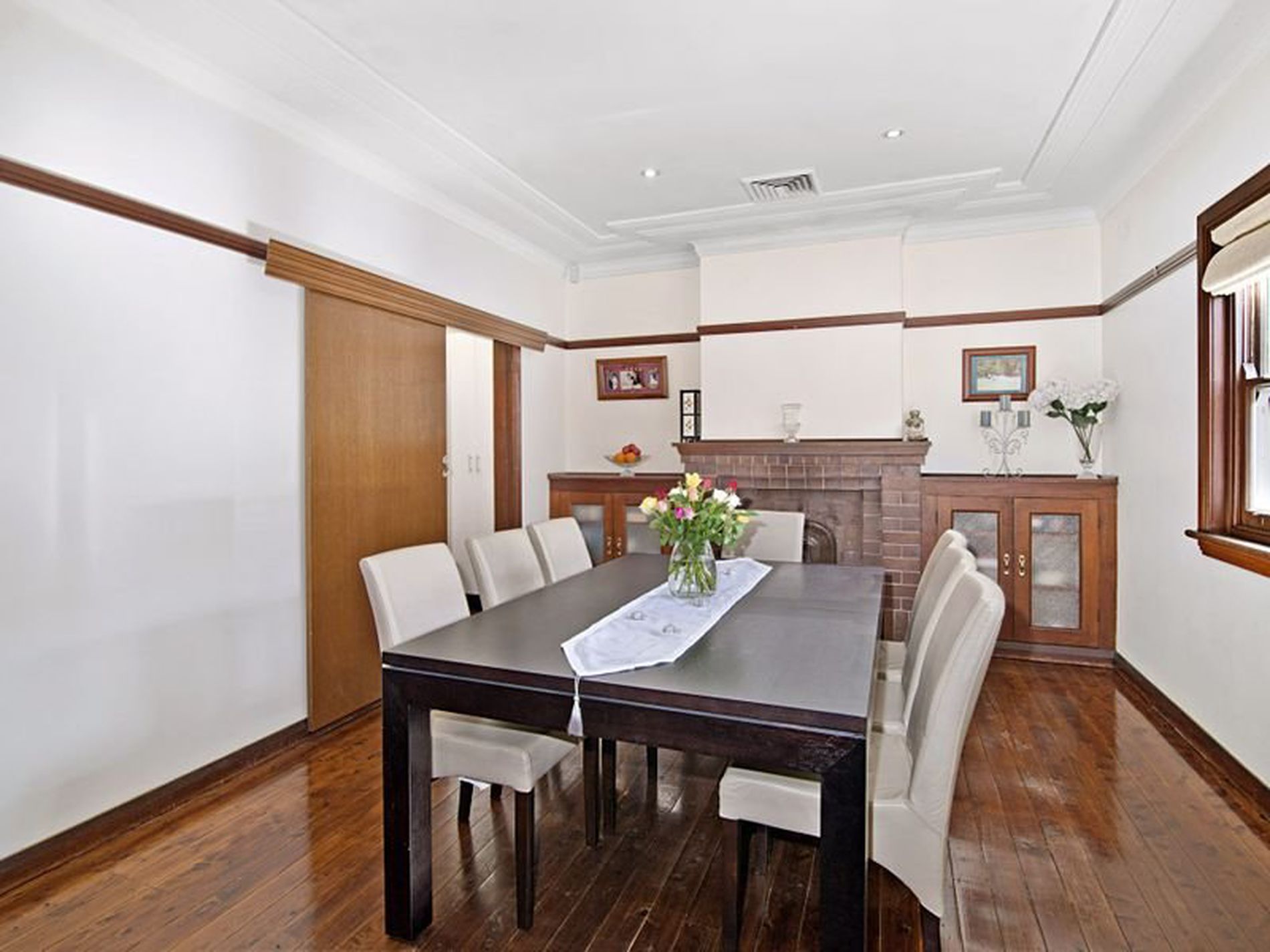 28 Middlemiss Street, Mascot