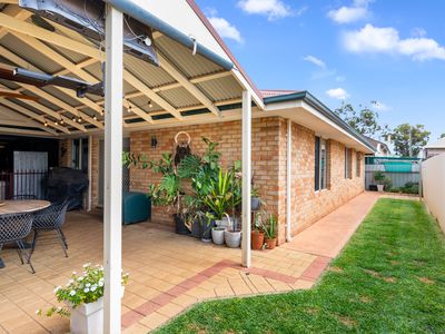 14 Butterfly Street, Piccadilly