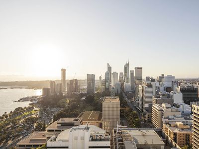 402 / 237 Adelaide Terrace, Perth