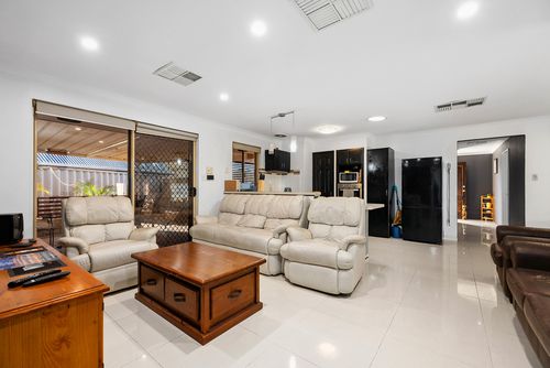 14 Chisholm Circle, Seville Grove
