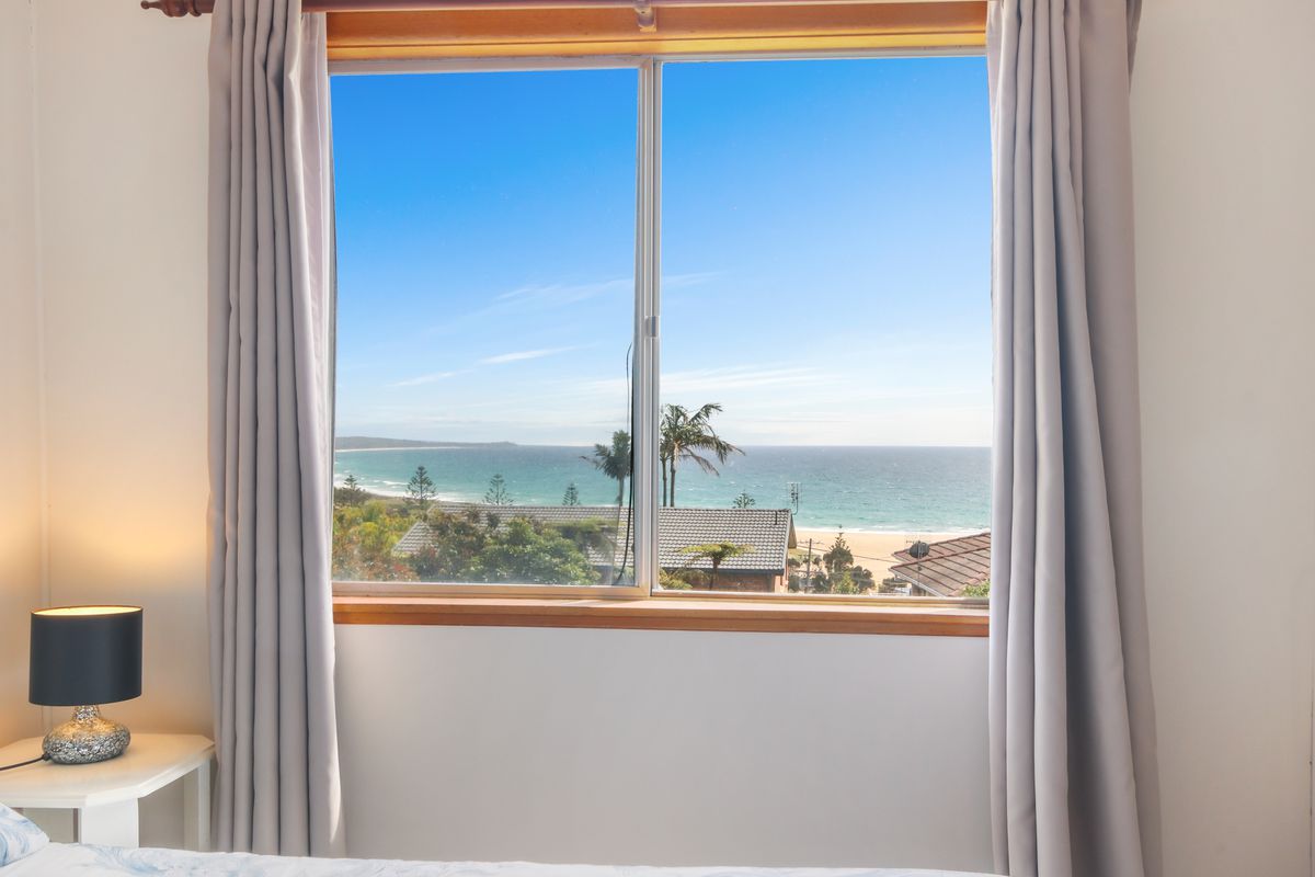 28 John Reilly Street, Dalmeny